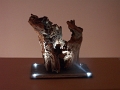 Schéat - Sculpture lumineuse led, bois sur ardoise - Ref.S017 