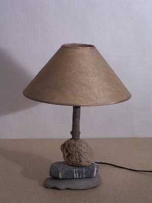 Lunimaire - Lampe galets tige bois flott avec abat-jour conique 