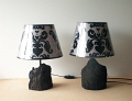 Duo de lampes en bois flotté teinté noir mat avec abat-jour diamètre;re 25cm - Ref.LC10024