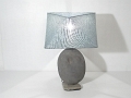Lampe galet ovale et abat-jour rectangulaire avec motifs, modèle unique - Ref.LP10050