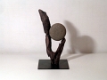 Trophée N°3 de l'entreprise éco-responsable 2015 - Sculpture galet et bois flotté